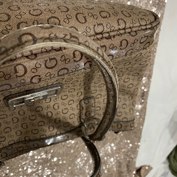 Guess - Tan Guess Logo Shoulder Bag - Picture 5 of 11
